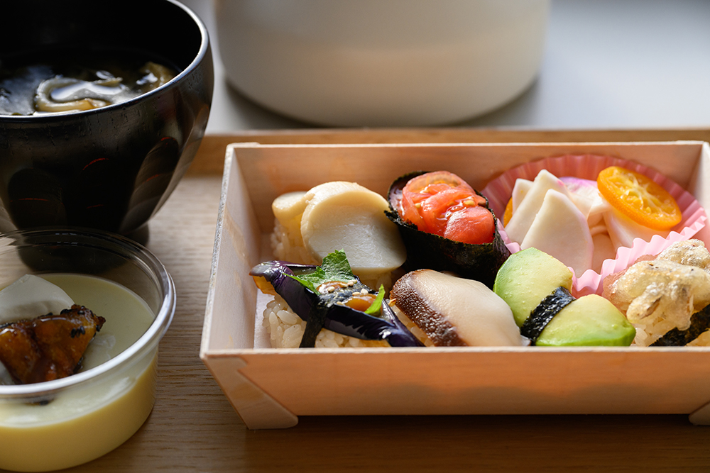【野菜寿司朝食付】地元小樽銭函「タニグチ商店」さんの「山郷限定」野菜寿司朝食セット付プラン